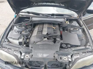 2005 BMW 3 Series 325i с VIN WBAEV33425KW19294, выставлен на аукционе IAAI как лот 42332070 с пробегом 174 456 миль миль и . История ставок и продаж доступна на DreamBid. Изображение 10.
