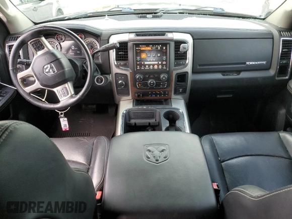 2016 Ram 2500 Laramie with VIN 3C6UR5FLXGG230499, listed as a Copart auction lot 60672185 with 152,049 mi miles and Salvage title. Bid and sale history available at DreamBid. Image 8.