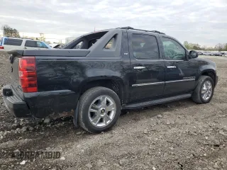 2009 Chevrolet Avalanche LTZ with VIN 3GNFK32049G172308, listed as a Copart auction lot 54840355 with 253,982 mi miles and Clean Title. Bid and sale history available at carsss.com. Image 3.