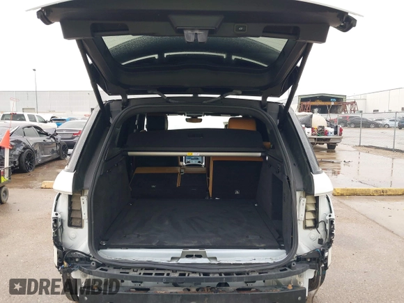 2018 Land Rover Range Rover Sport Autobiography with VIN SALWV2REXJA810472, listed as a IAAI auction lot 41803942 with 46,842 mi miles and . Bid and sale history available at DreamBid. Image 18.