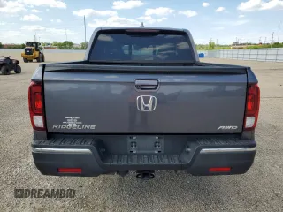 2020 Honda Ridgeline RTL with VIN 5FPYK3F5XLB017323, listed as a Copart auction lot 58368395 with 117,058 mi miles and Salvage title. Bid and sale history available at DreamBid. Image 6.