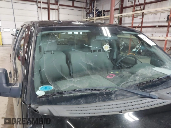 2008 Ford F-150 STX с VIN 1FTRX14W58FB82133, выставлен на аукционе IAAI как лот 41728476 с пробегом 240 697 миль миль и . История ставок и продаж доступна на DreamBid. Изображение 15.