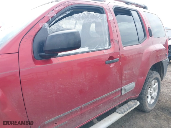 2011 Nissan Xterra Pro-4X with VIN 5N1AN0NW9BC500965, listed as a IAAI auction lot 41903878 with 255,144 mi miles. Bid and sale history available at carsss.com. Image 18.