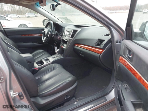 2011 Subaru Outback 2.5i Limited Pwr Moon with VIN 4S4BRBKC2B3318720, listed as a IAAI auction lot 41905456 with 100,970 mi miles. Bid and sale history available at carsss.com. Image 5.