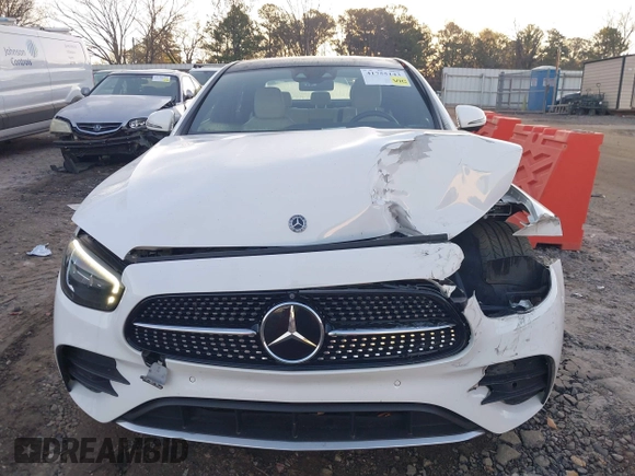2021 Mercedes-Benz E 350 with VIN W1KZF8DB2MA918984, listed as a IAAI auction lot 41755143 with 69,668 mi miles and . Bid and sale history available at DreamBid. Image 12.