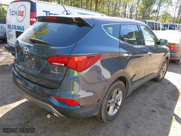 2018 Hyundai Santa Fe Sport 2.4L with VIN 5NMZT3LB7JH076930, listed as a IAAI auction lot 42057872 with 136,343 mi miles. Bid and sale history available at carsss.com. Image 4.