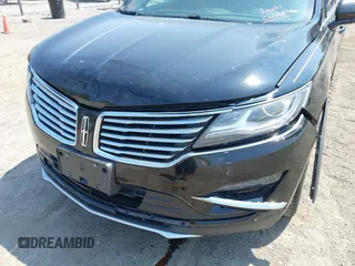 2017 Lincoln MKC Reserve с VIN 5LMTJ3DH8HUL49710, выставлен на аукционе IAAI как лот 42224457 с пробегом 106 392 миль миль и . История ставок и продаж доступна на DreamBid. Изображение 6.