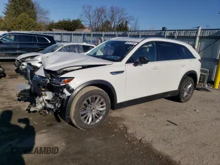 2024 Mazda CX-90 Preferred z VIN JM3KKBHA7R1120470, wystawiony jako Copart lot #45374865 z przebiegiem Nie podano mil oraz Szkoda całkowita • Salvage title. Historia ofert i sprzedaży dostępna na DreamBid. Obrazek 1.