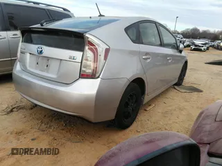 2015 Toyota Prius Four with VIN JTDKN3DU7F0406519, listed as a IAAI auction lot 41089049 with 118,516 mi miles. Bid and sale history available at carsss.com. Image 4.