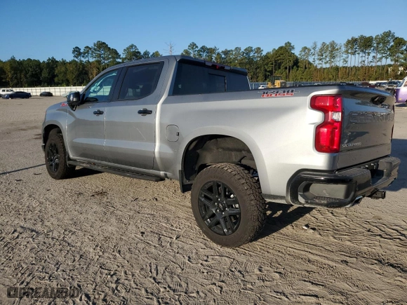 2024 Chevrolet Silverado 1500 LT Trail Boss with VIN 3GCUDFELXRG257798, listed as a Copart auction lot 76945754 with 4,290 mi miles and Salvage Title. Bid and sale history available at carsss.com. Image 2.