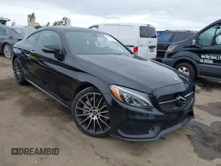 2018 Mercedes-Benz C 300 with VIN WDDWJ4JB8JF735845, listed as a IAAI auction lot 42064145 with 61,523 mi miles and . Bid and sale history available at DreamBid. Image 1.