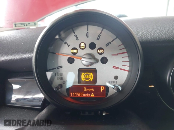 2012 MINI Hardtop S with VIN WMWSV3C55CT387678, listed as a IAAI auction lot 42487337 with 111,965 mi miles and . Bid and sale history available at DreamBid. Image 7.