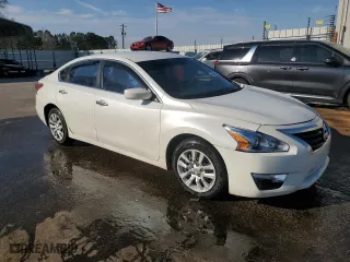 2014 Nissan Altima 2.5 S with VIN 1N4AL3APXEC184657, listed as a Copart auction lot 46947955 with 235,618 mi miles and Salvage Title. Bid and sale history available at carsss.com. Image 4.