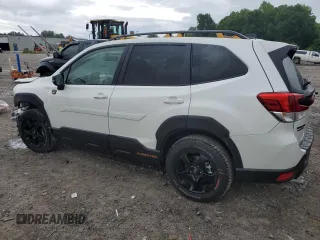 2025 Subaru Forester Wilderness with VIN JF2SKAJC4SH402935, listed as a Copart auction lot 58765835 with 1,867 mi miles and Salvage title. Bid and sale history available at DreamBid. Image 2.