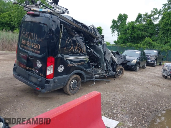 2018 Ford Transit with VIN 1FTYR2CM1JKA03238, listed as a IAAI auction lot 42427850 with Not provided miles and . Bid and sale history available at DreamBid. Image 4.