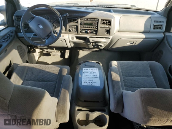 2003 Ford Excursion XLT with VIN 1FMNU41S83EA49547, listed as a Copart auction lot 77153684 with Not Provided miles and Clean Title. Bid and sale history available at DreamBid. Image 8.