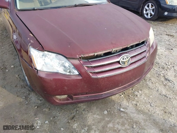 2005 Toyota Avalon XL with VIN 4T1BK36B45U048268, listed as a IAAI auction lot 41507608 with 185,388 mi miles. Bid and sale history available at carsss.com. Image 6.