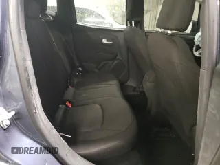 2021 Jeep Renegade Upland z VIN ZACNJDAB5MPM69768, wystawiony jako Copart lot #45790565 z przebiegiem Nie podano mil oraz Szkoda całkowita • Salvage title. Historia ofert i sprzedaży dostępna na DreamBid. Obrazek 10.