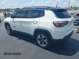 2019 Jeep Compass Limited with VIN 3C4NJCCBXKT725774, listed as a IAAI auction lot 42347887 with 43,472 mi miles and . Bid and sale history available at DreamBid. Image 3.