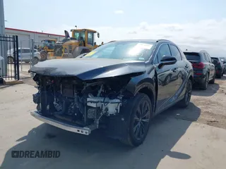 2024 Lexus RX 350 с VIN 2T2BAMCA1RC057016, выставлен на аукционе IAAI как лот 42011875 с пробегом 13 399 миль миль и . История ставок и продаж доступна на DreamBid. Изображение 17.