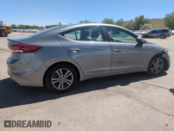2018 Hyundai Elantra SEL z VIN 5NPD84LF0JH250764, wystawiony jako Copart lot #56933485 z przebiegiem 80 807 mil mil oraz Szkoda całkowita • Salvage title. Historia ofert i sprzedaży dostępna na DreamBid. Obrazek 3.