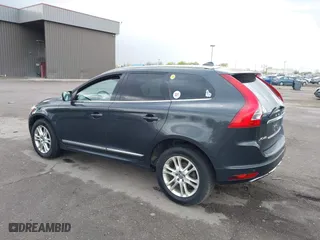 2015 Volvo XC60 T5 with VIN YV4612RKXF2710010, listed as a IAAI auction lot 41962055 with 163,050 mi miles. Bid and sale history available at carsss.com. Image 3.