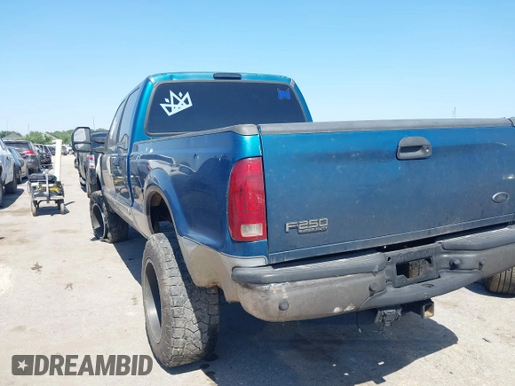 2002 Ford F-250 XL с VIN 1FTNW21FX2ED61521, выставлен на аукционе IAAI как лот 42238542 с пробегом Не указан миль и . История ставок и продаж доступна на DreamBid. Изображение 3.