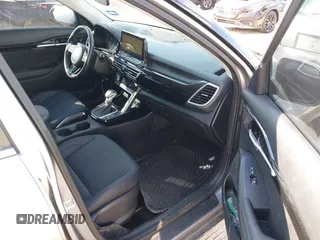2023 Kia Seltos EX with VIN KNDERCAA7P7356791, listed as a IAAI auction lot 41398783 with 23,695 mi miles. Bid and sale history available at carsss.com. Image 5.