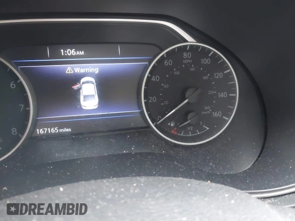2016 Nissan Maxima SL with VIN 1N4AA6APXGC419472, listed as a IAAI auction lot 41642950 with 167,165 mi miles and . Bid and sale history available at DreamBid. Image 7.