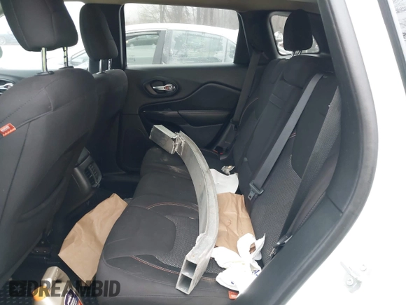 2017 Jeep Cherokee Latitude с VIN 1C4PJMCS1HW509295, выставлен на аукционе IAAI как лот 41909890 с пробегом 97 947 миль миль и . История ставок и продаж доступна на DreamBid. Изображение 8.