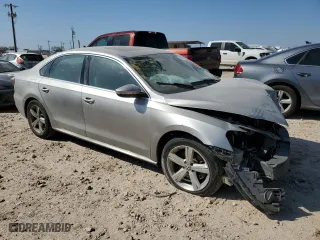 2012 Volkswagen Passat SE with VIN 1VWBP7A38CC034161, listed as a Copart auction lot 47392595 with 176,646 mi miles and Salvage Title. Bid and sale history available at carsss.com. Image 4.