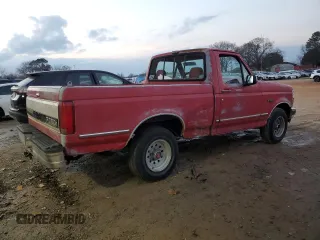 1992 Ford F-150 z VIN 1FTDF15N7NNA66551, wystawiony jako Copart lot #44051595 z przebiegiem 137 522 mil mil oraz Czysty tytuł • Clean title. Historia ofert i sprzedaży dostępna na DreamBid. Obrazek 3.