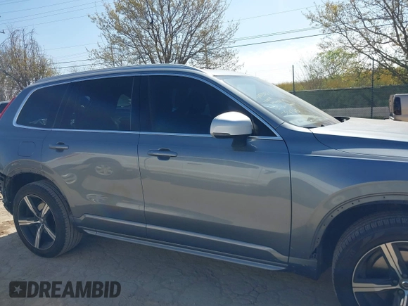 2018 Volvo XC90 R-Design with VIN YV4102KM1J1323790, listed as a IAAI auction lot 41786003 with 93,965 mi miles and . Bid and sale history available at DreamBid. Image 14.