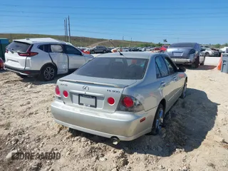 2004 Lexus IS with VIN JTHBD192340083158, listed as a IAAI auction lot 41543974 with 163,956 mi miles and . Bid and sale history available at carsss.com. Image 4.