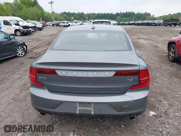 2018 Volvo S90 Momentum z VIN LVY982MK1JP038653, wystawiony jako IAAI lot #42271261 z przebiegiem 92 519 mil mil oraz . Historia ofert i sprzedaży dostępna na DreamBid. Obrazek 17.