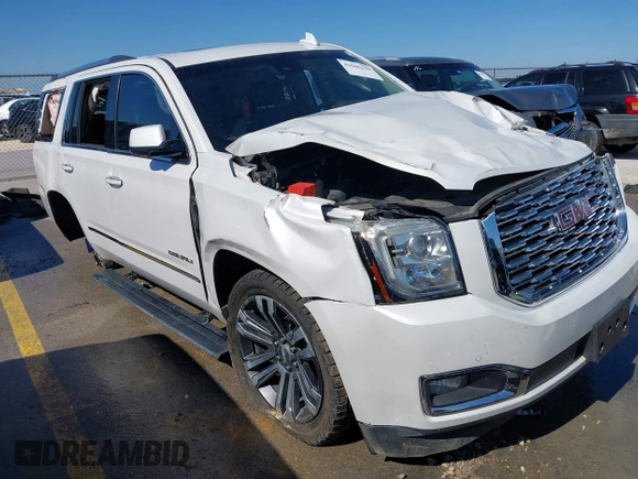 2018 GMC Yukon Denali with VIN 1GKS2CKJXJR270333, listed as a IAAI auction lot 41666298 with 72,008 mi miles. Bid and sale history available at carsss.com. Image 1.