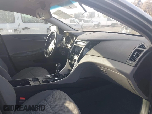 2011 Hyundai Sonata GLS with VIN 5NPEB4AC5BH170599, listed as a IAAI auction lot 41219118 with Not Provided miles and . Bid and sale history available at DreamBid. Image 5.