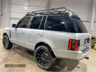 2011 Land Rover Range Rover HSE Lux z VIN SALMF1D42BA355759, wystawiony jako Copart lot #59821605 z przebiegiem 77 618 mil mil oraz Szkoda całkowita • Salvage title. Historia ofert i sprzedaży dostępna na DreamBid. Obrazek 3.