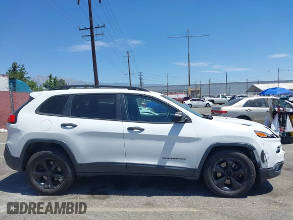 2017 Jeep Cherokee Altitude with VIN 1C4PJLAS7HW642589, listed as a IAAI auction lot 42687016 with 126,918 mi miles and . Bid and sale history available at DreamBid. Image 13.