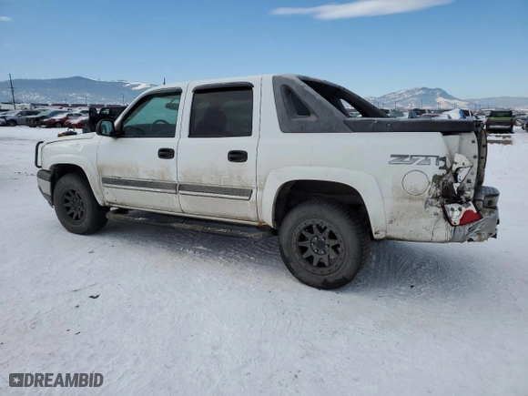 2005 Chevrolet Avalanche Z71 with VIN 3GNEK12Z95G198010, listed as a Copart auction lot 43051005 with 252,004 mi miles and Clean Title. Bid and sale history available at carsss.com. Image 2.