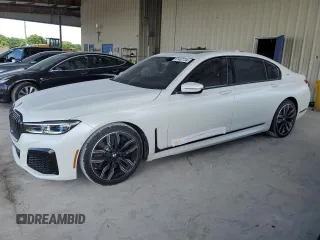 2022 BMW 7 Series with VIN WBA7U6C09NCK95779, listed as a Copart auction lot 61497734 with 8,131 mi miles and Non repairable. Bid and sale history available at DreamBid. Image 1.
