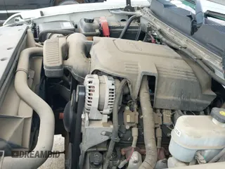 2008 Chevrolet Silverado 1500 1LT z VIN 3GCEK13M28G134679, wystawiony jako IAAI lot #43165639 z przebiegiem 173 910 mil mil oraz . Historia ofert i sprzedaży dostępna na DreamBid. Obrazek 19.