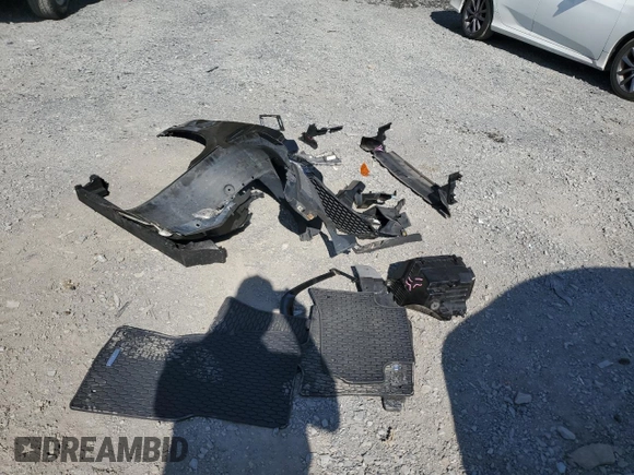 2019 Jaguar F-Pace S with VIN SADCM2FV8KA398771, listed as a Copart auction lot 53560745 with 60,347 mi miles and Salvage Title. Bid and sale history available at DreamBid. Image 13.