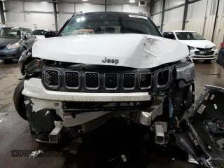 2023 Jeep Compass (RED) Edition with VIN 3C4NJDCN2PT515824, listed as a Copart auction lot 46802745 with 13,665 mi miles and Salvage Title. Bid and sale history available at carsss.com. Image 5.