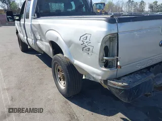 2013 Ford F-250 XL with VIN 1FT7X2BT9DEA15280, listed as a IAAI auction lot 41877278 with 239,362 mi miles and . Bid and sale history available at DreamBid. Image 18.