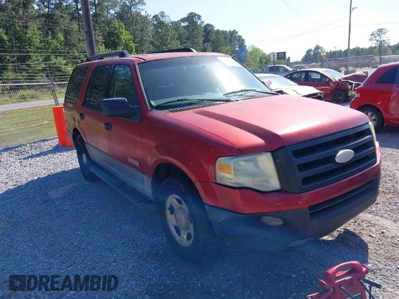 2007 Ford Expedition XLT with VIN 1FMFU15547LA79007, listed as a IAAI auction lot 42060696 with 218,272 mi miles and . Bid and sale history available at DreamBid. Image 1.