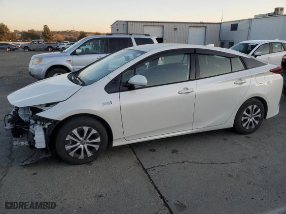 2020 Toyota Prius Prime LE with VIN JTDKARFP4L3160593, listed as a Copart auction lot 44074495 with NaN miles and Salvage Title. Bid and sale history available at carsss.com. Image 1.