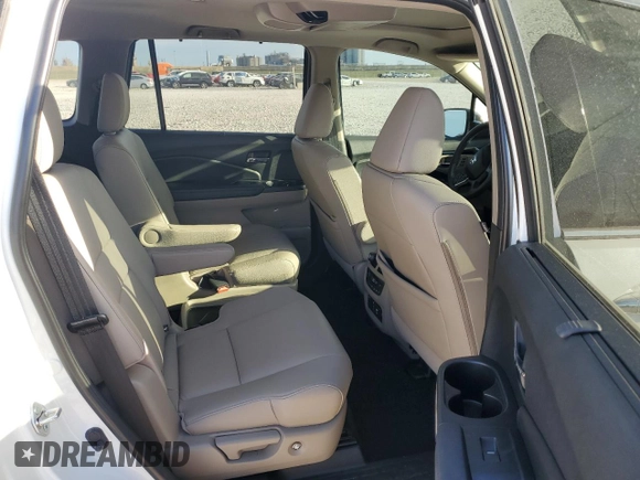 2022 Honda Pilot Touring 7-Passenger with VIN 5FNYF5H65NB011768, listed as a Copart auction lot 74134503 with 27,517 mi miles and Salvage title. Bid and sale history available at DreamBid. Image 12.
