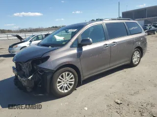 2016 Toyota Sienna XLE with VIN 5TDYK3DC6GS746382, listed as a Copart auction lot 51036955 with 88,903 mi miles and Salvage Title. Bid and sale history available at carsss.com. Image 1.
