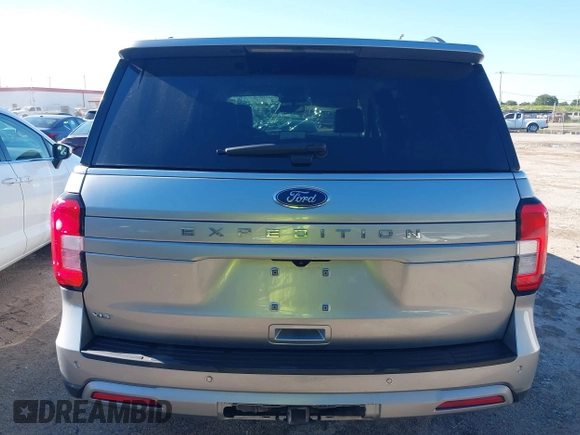 2024 Ford Expedition XLT с VIN 1FMJU1J89REA34338, выставлен на аукционе IAAI как лот 42217647 с пробегом 46 609 миль миль и . История ставок и продаж доступна на DreamBid. Изображение 16.